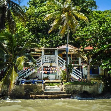 Hostal La Mariapolis Necoclí Eksteriør billede